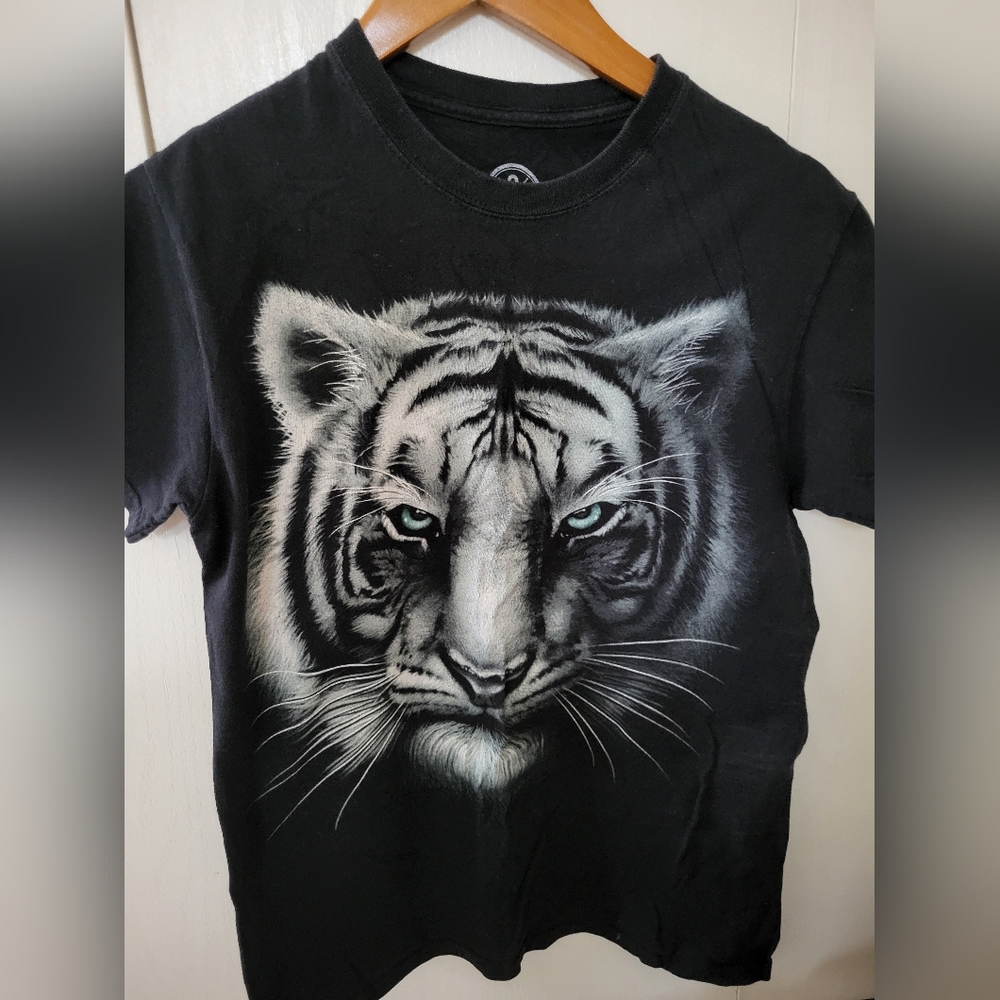ODM Women's Black Tiger Graphic T-Shirt Sz M